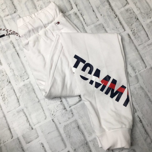 Tommy Hilfiger Other - Tommy Hilfiger girls white jogger pants size large 12/14 nwt